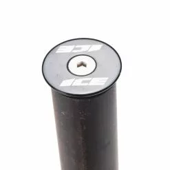 Fourche ICE SWAT CARBON 24" 1-1/8 + Adaptateur ICE 20/10 Mm -Vélos Urbains Soldes Boutique 600x600 157439 15389946672788