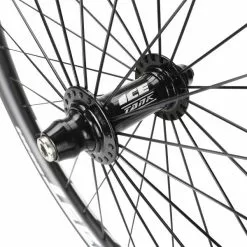 Roue Avant ICE RAFALE 24" + Moyeu ICE TANK 10 Mm + Adaptateur Axe 20 Mm Noir -Vélos Urbains Soldes Boutique 600x600 173073 15675795544807 1