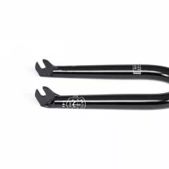 Fourche WETHEPEOPLE BATTLESHIP 15mm Offset Noir 30 Fourche WETHEPEOPLE BATTLESHIP 15mm Offset Noir -Vélos Urbains Soldes Boutique 600x600 231641 16182151339382 1