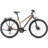 VTC CUBE NATURE PRO ALLROAD TRAPEZ Marron 2023 -Vélos Urbains Soldes Boutique Cube Nature Pro Allroad Trapez gold schwarz5B600x6005D