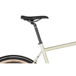 Vélo De Ville KONA DR. DEW Beige 2022 25 Vélo De Ville KONA DR. DEW Beige 2022 -Vélos Urbains Soldes Boutique Kona Dr Dew beige schwarz5B600x6005D 7