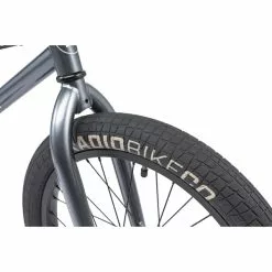 BMX RADIO BIKES REVO PRO 20" Gris 2022 - Édition Limitée 27 BMX RADIO BIKES REVO PRO 20" Gris 2022 - Édition Limitée -Vélos Urbains Soldes Boutique Radio Bikes Revo Pro 20 Limited Edition silber5B600x6005D 7